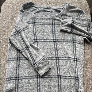 Maurice’s Gray and black plaid print tunic